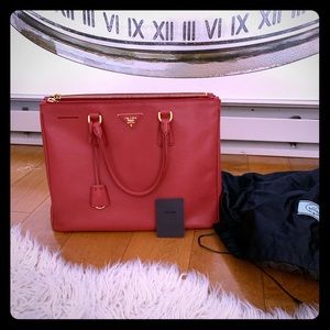 Prada maxi saffiano leather bag